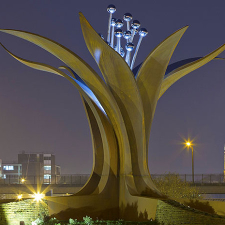 Growth Sculpture Horns bridge Roundabout