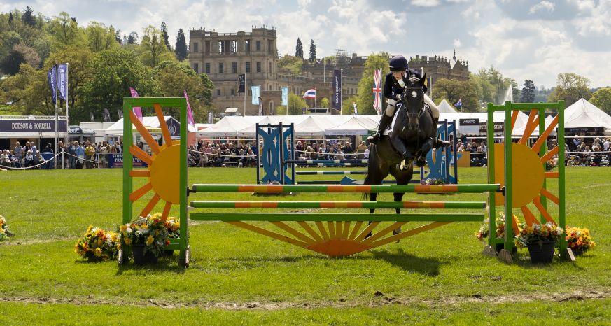 show-jumping-at-the-chatsworth-horse-trials-2019