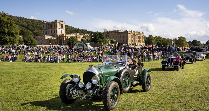 Classic cars infront of Chatsworth House for the Country Fair