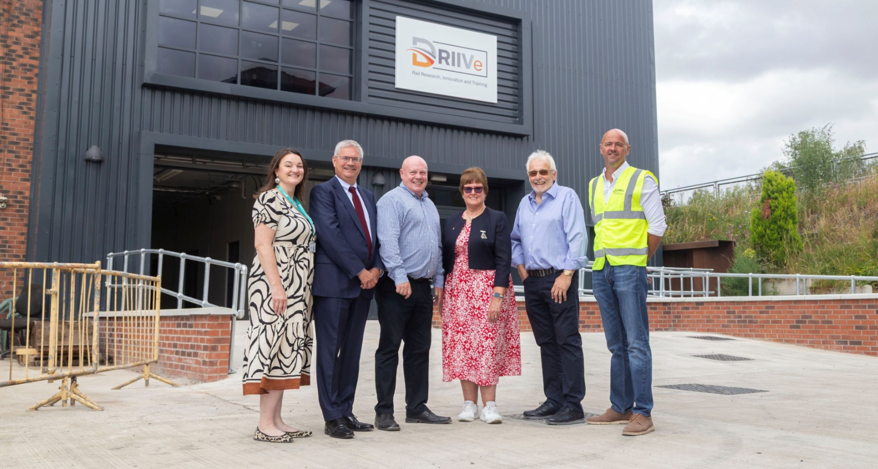 The Derbyshire Rail Industry Diana Stray, Director of Economic Growth and Innovation at EMCCA, Ivan Fomin, Chair of the Staveley Town Deal, Mervyn Allcock General Manager at Barrow Hill Ltd, Cllr Tricia Gilby, Leader of Chesterfield Borough Council, Bob Burgess Director at Barrow Hill Ltd, and Stephen Gorski Project Manager at Stepnell.